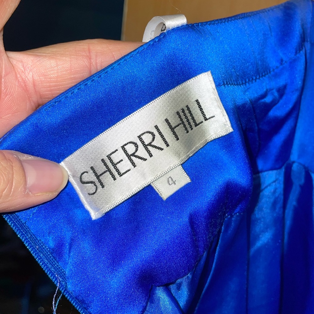 Sherri Hill Prom Dress - Picture 9 of 11